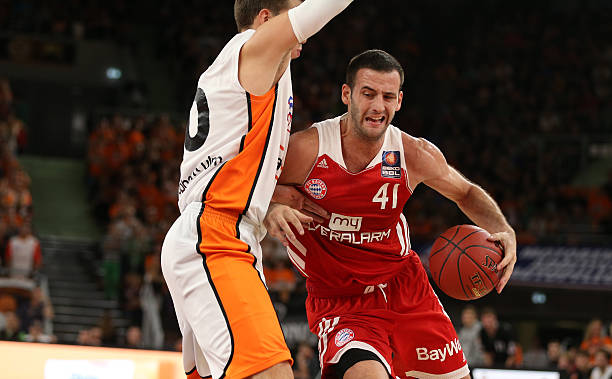 不俗的吸血 不俗的吸血