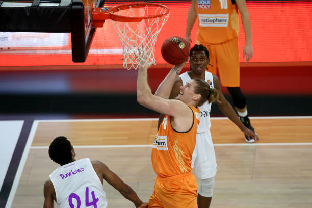 体能有所下 体能有所下