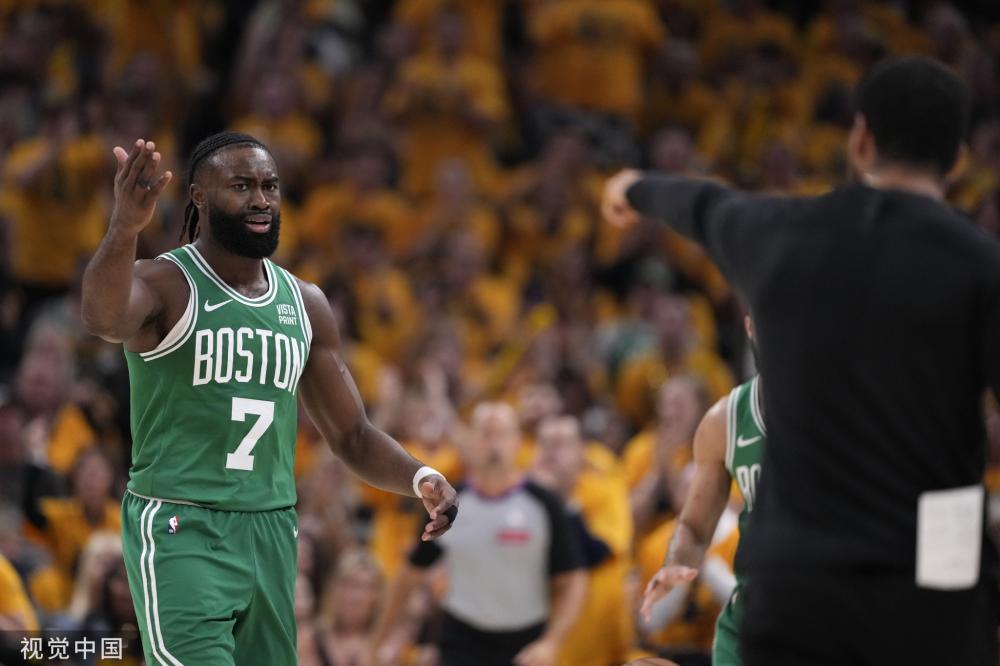 稳坐常规赛 稳坐常规赛